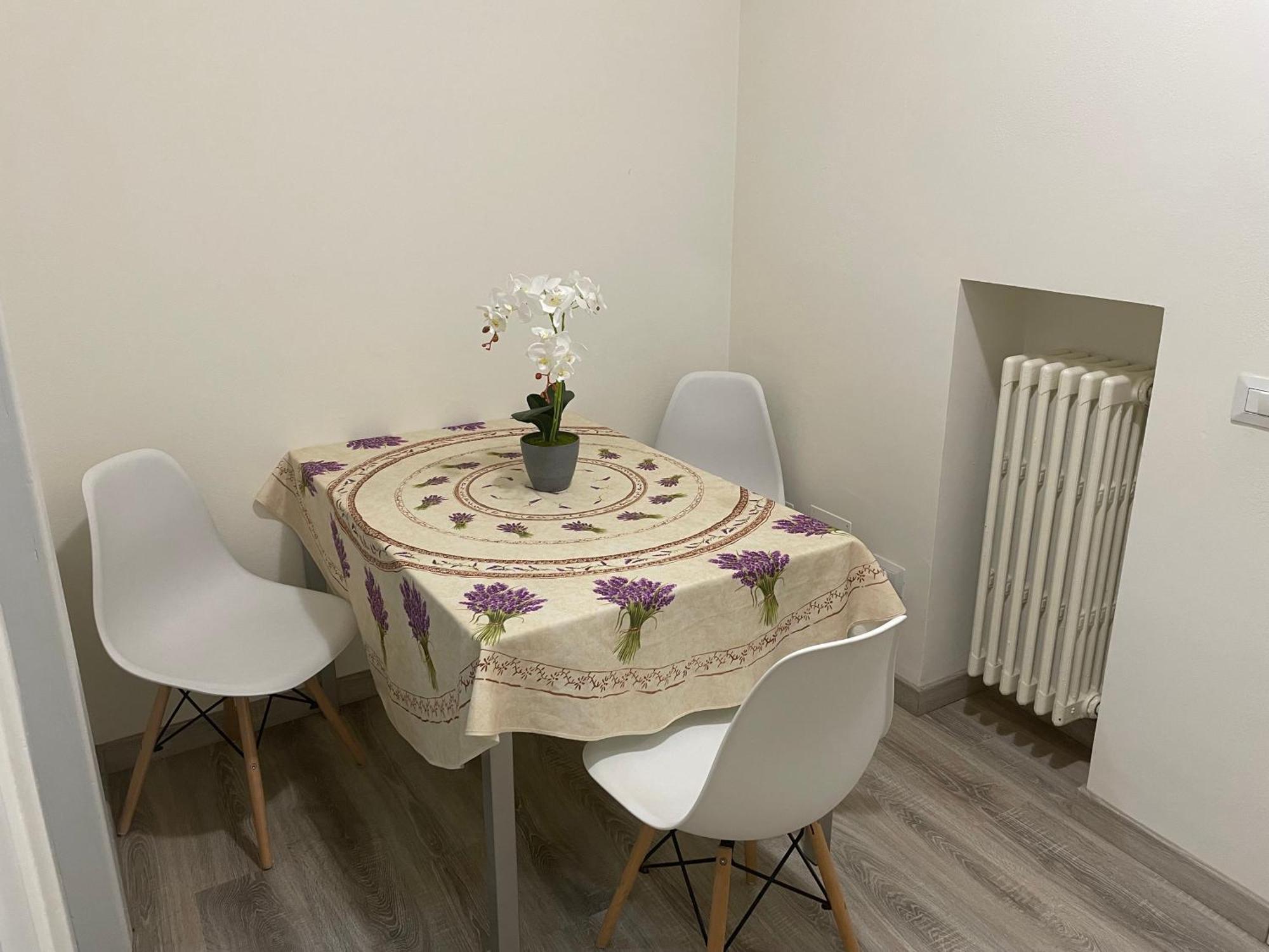 La Violetta Di Parma // Del Ducato Leilighet Eksteriør bilde